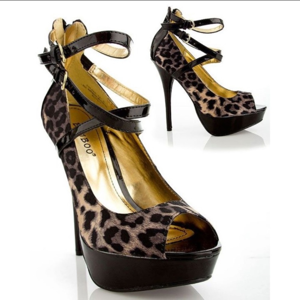 Bamboo Leopard Print Heels Size 7.5